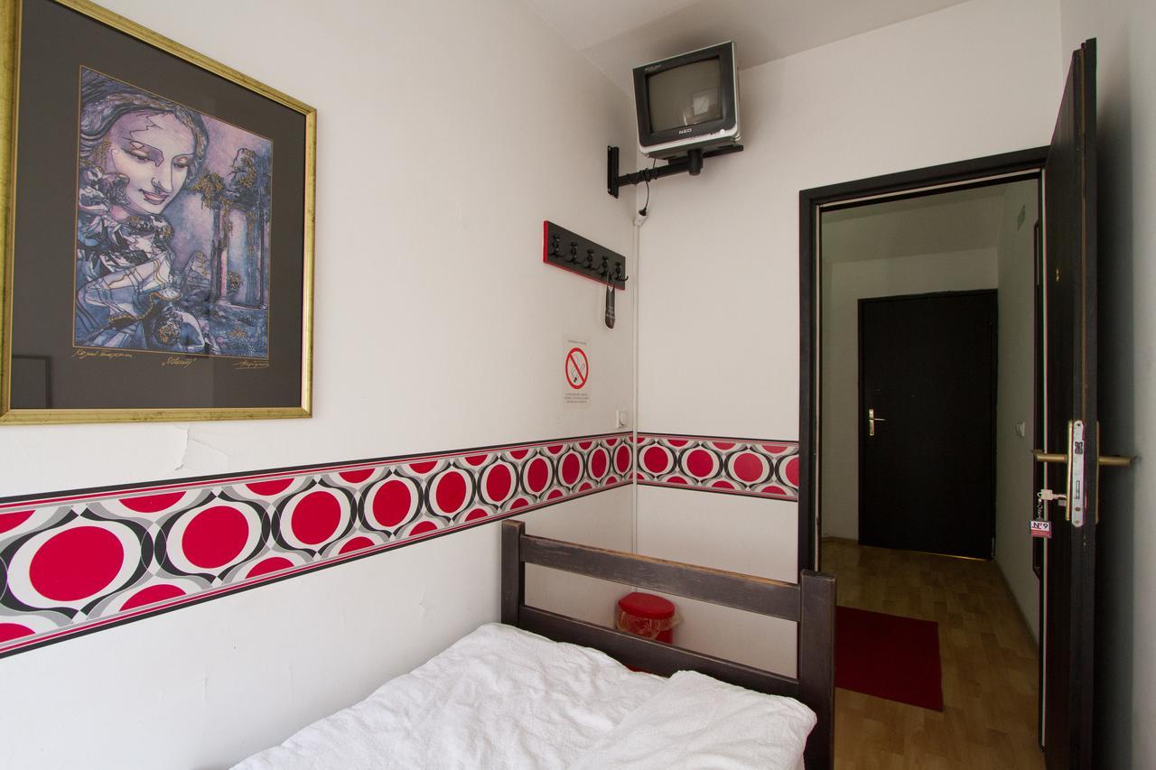 Hostel No9 เบลเกรด ภายนอก รูปภาพ
